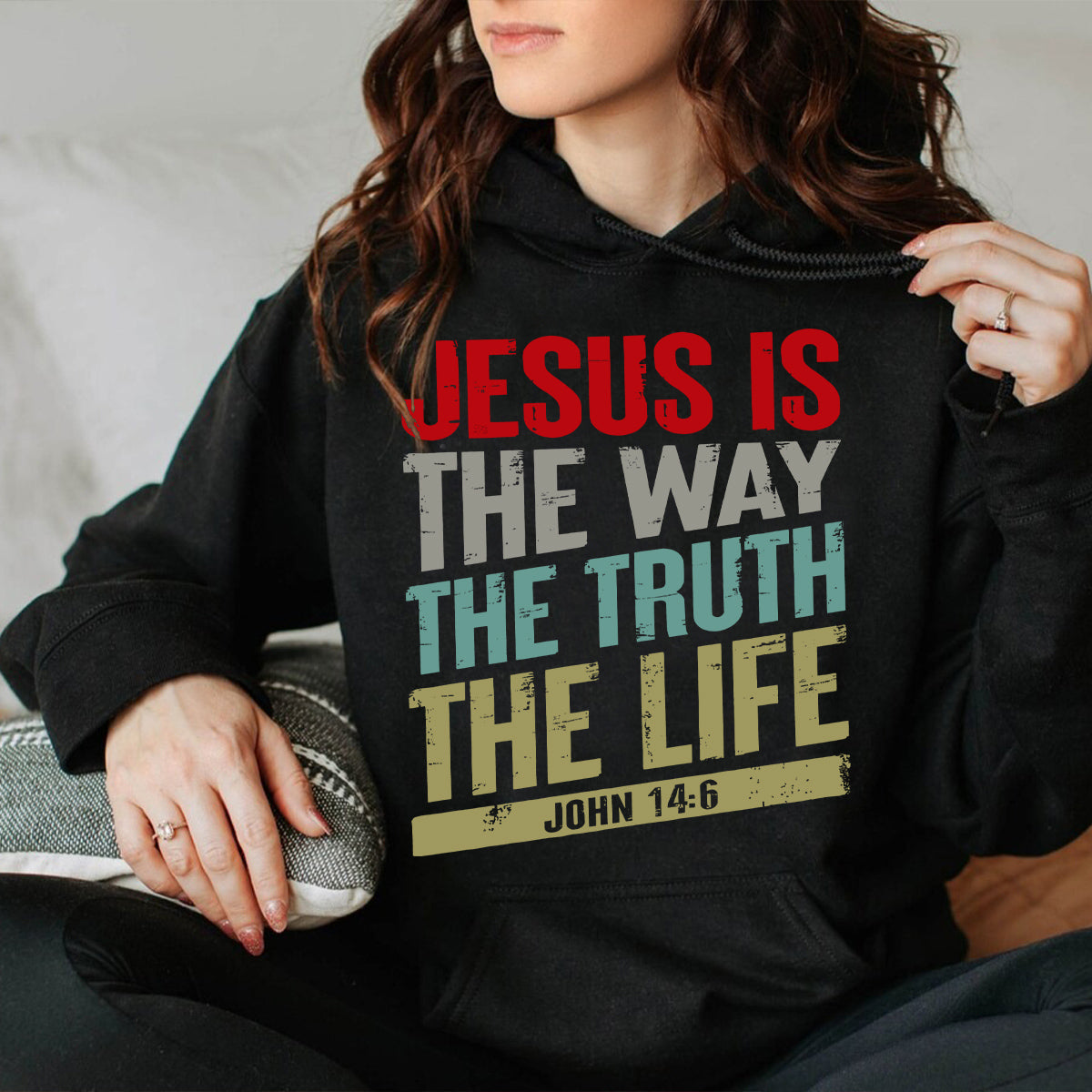 Teesdily | Jesus Is The Way The Truth The Life Typography Tshirt Bible Christian Retro Sweatshirt Hoodie Mug God Faith Believer Apparel