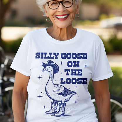 Teesdily | Silly Goose On The Loose Shirt, Silly Goose Farm T-shirt, Funny Goose Sweatshirt Hoodie Mug, Aesthetic Meme Goose T-shirt, Meme Mom Gift