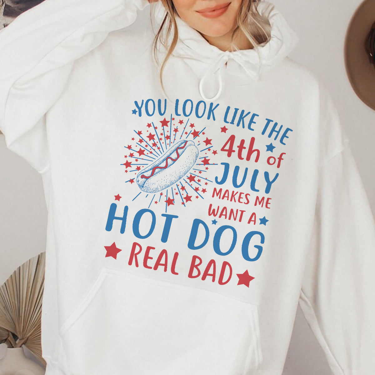 Teesdily | Hotdog Funny Independence Day Shirt, You Look Like The 4th Of July Sweatshirt Hoodie Mug, Retro Vintage America