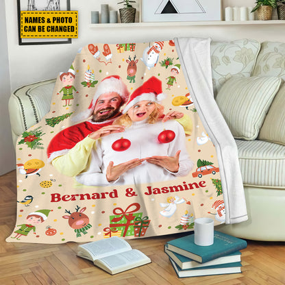 Teesdily | Couple Xmas Custom Blanket With Picture, Cute Christmas Pattern Sherpa Blanket, Christmas Gift For Girlfriend, Christmas Bedroom Decor