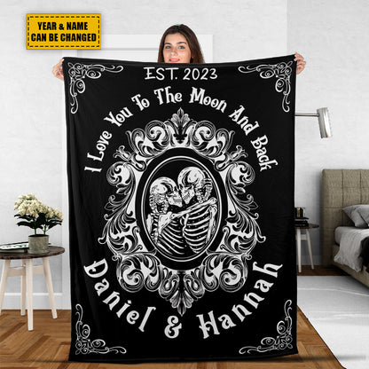 Teesdily | Gothic Couple Skeleton Personalized Throw Blanket I Love You To The Moon And Back Sofa Blankets Couple Halloween Blanket Travelling Camping