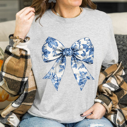 Teesdily | Toile De Jouy Coquette Bow Shirt, Blue Ribbon Sweatshirt, Toile Blue Bow Hoodie Mug, Girly Aesthetic Gift For Mom Sister