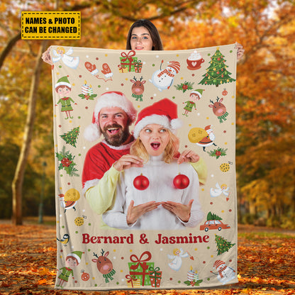 Teesdily | Couple Xmas Custom Blanket With Picture, Cute Christmas Pattern Sherpa Blanket, Christmas Gift For Girlfriend, Christmas Bedroom Decor