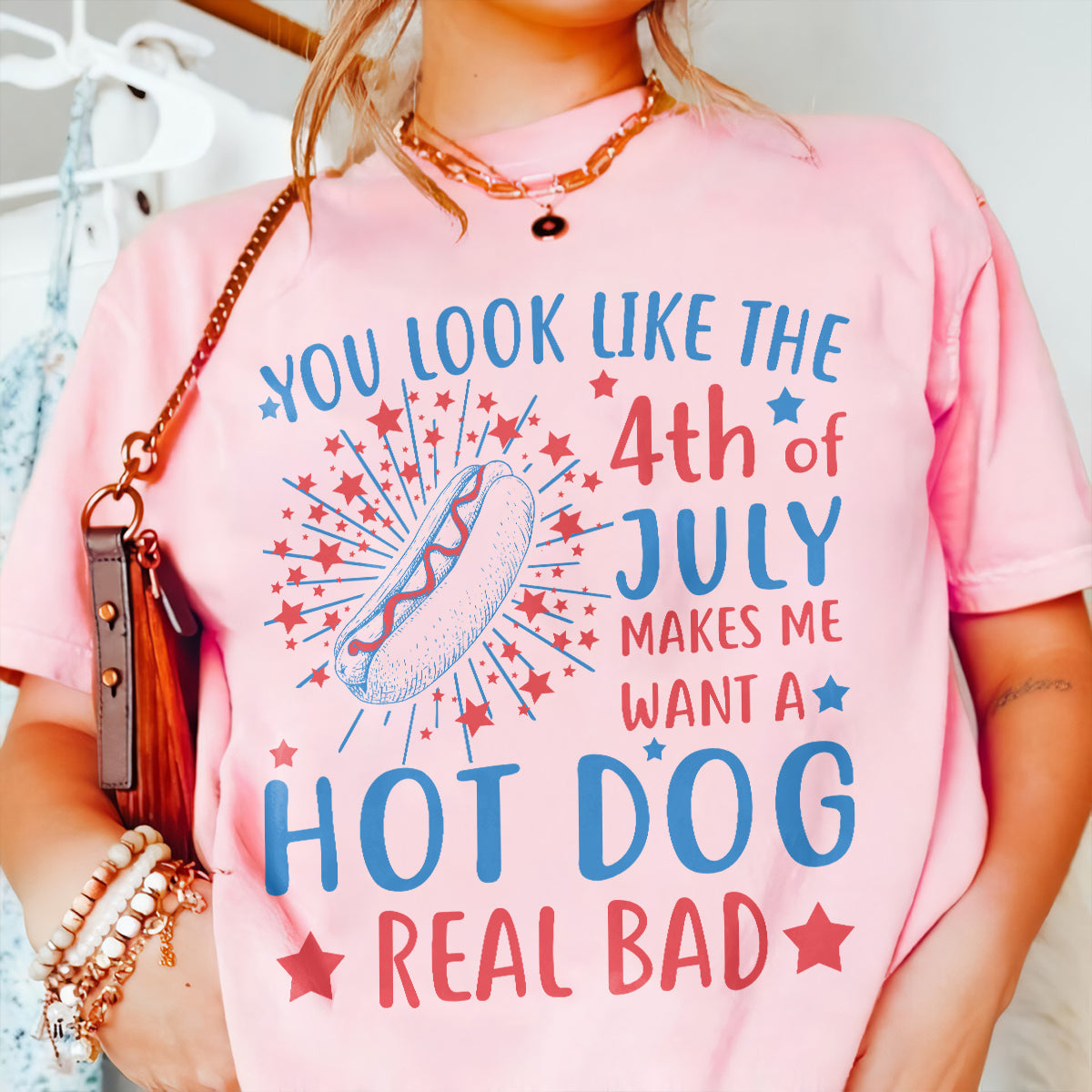 Teesdily | Hotdog Funny Independence Day Shirt, You Look Like The 4th Of July Sweatshirt Hoodie Mug, Retro Vintage America